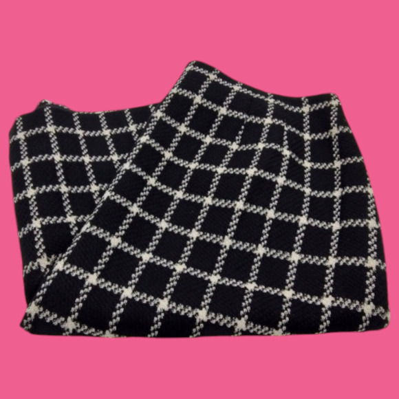 Fall Winter Timeless Black & White Plaid Window Pane Size 12 Talbot's Wool Skirt - Picture 4 of 14